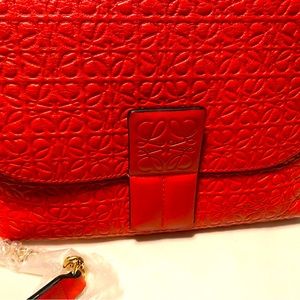 Loewe Calfskin Anagram Flap Bag gives the soft luxury look like